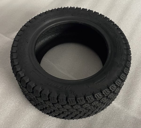 Turf-safe tyre for electric golf caddy