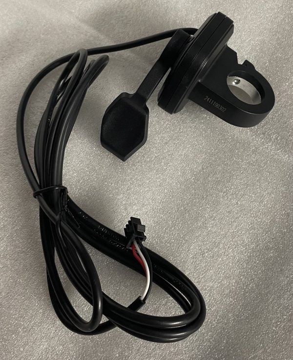Throttle lever with wire for electric golf buggy